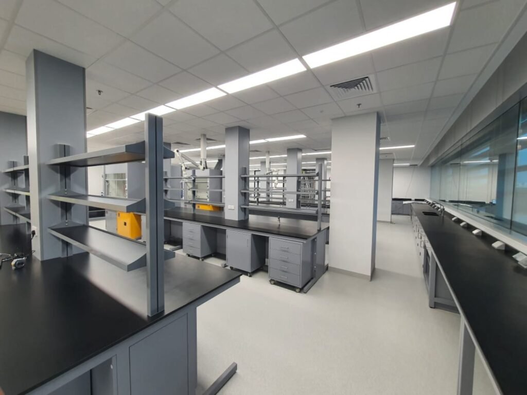 Lab benches